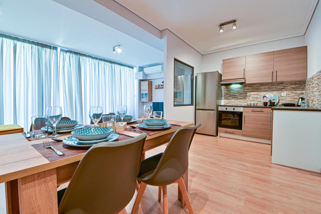 Cozy Apartment Located On The Piraeus Port Area Pireu Exterior foto