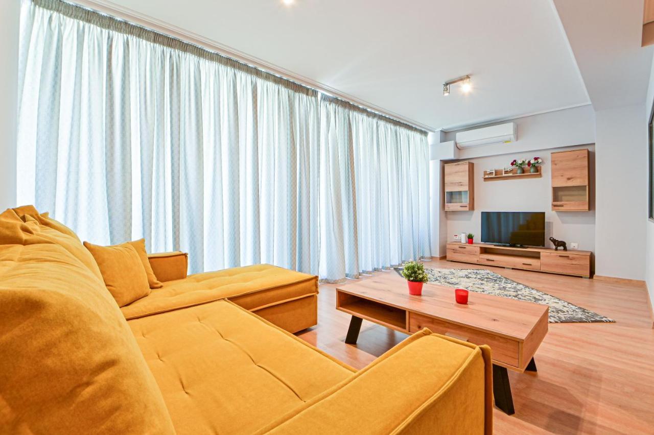 Cozy Apartment Located On The Piraeus Port Area Pireu Exterior foto